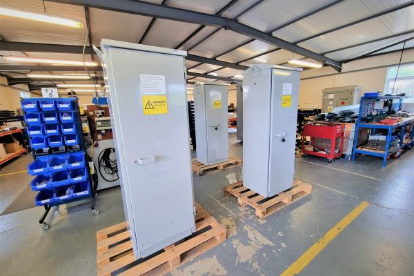 Rail Power Pillars/Feeder Pillars