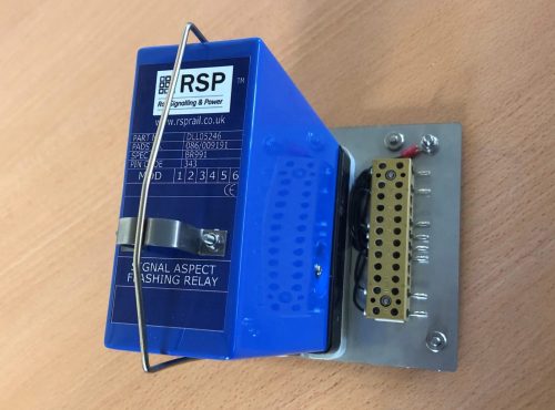 Signal Aspect Flashing Relay (SAFR) and baseplate